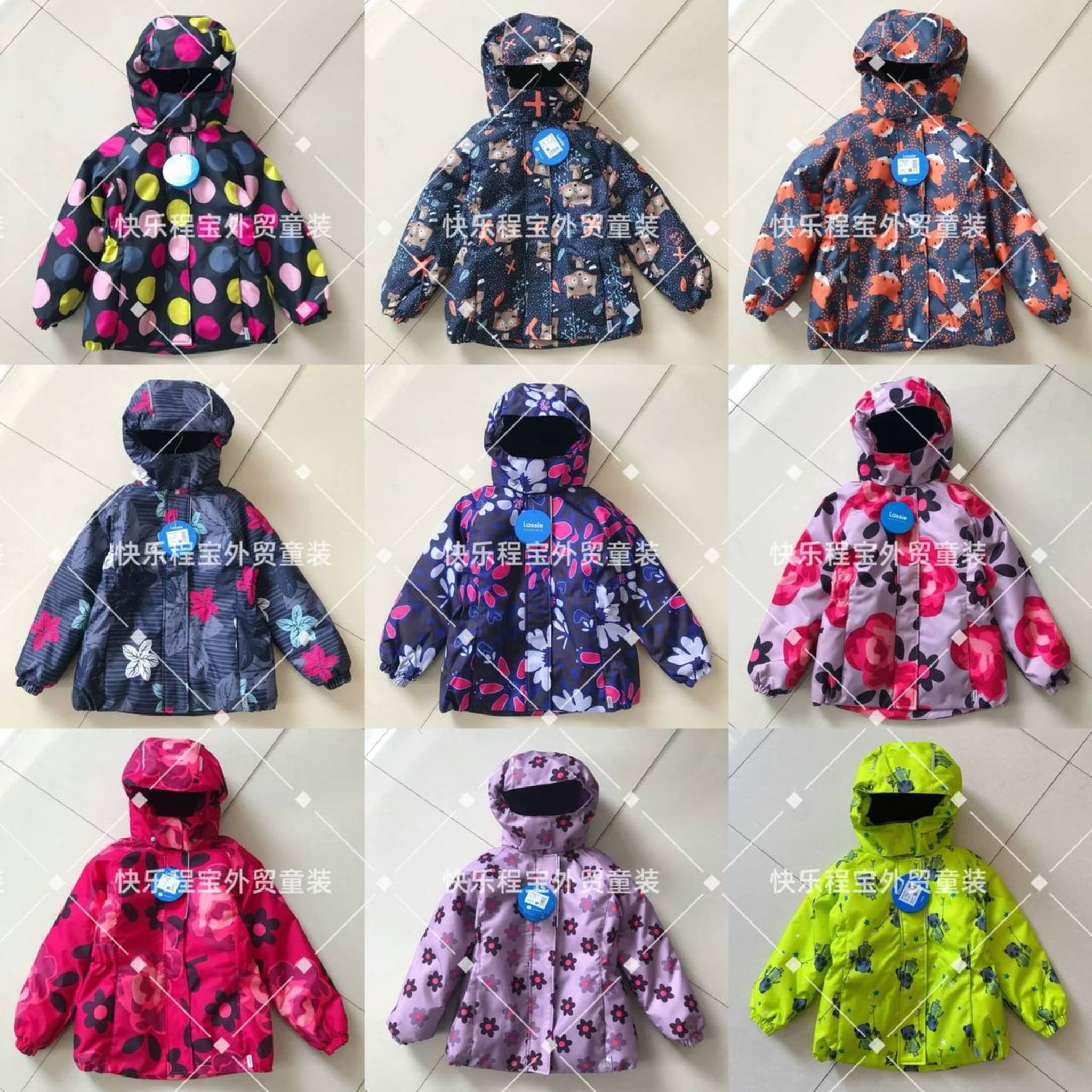 Детская куртка на осень и зиму с капюшоном Lassie