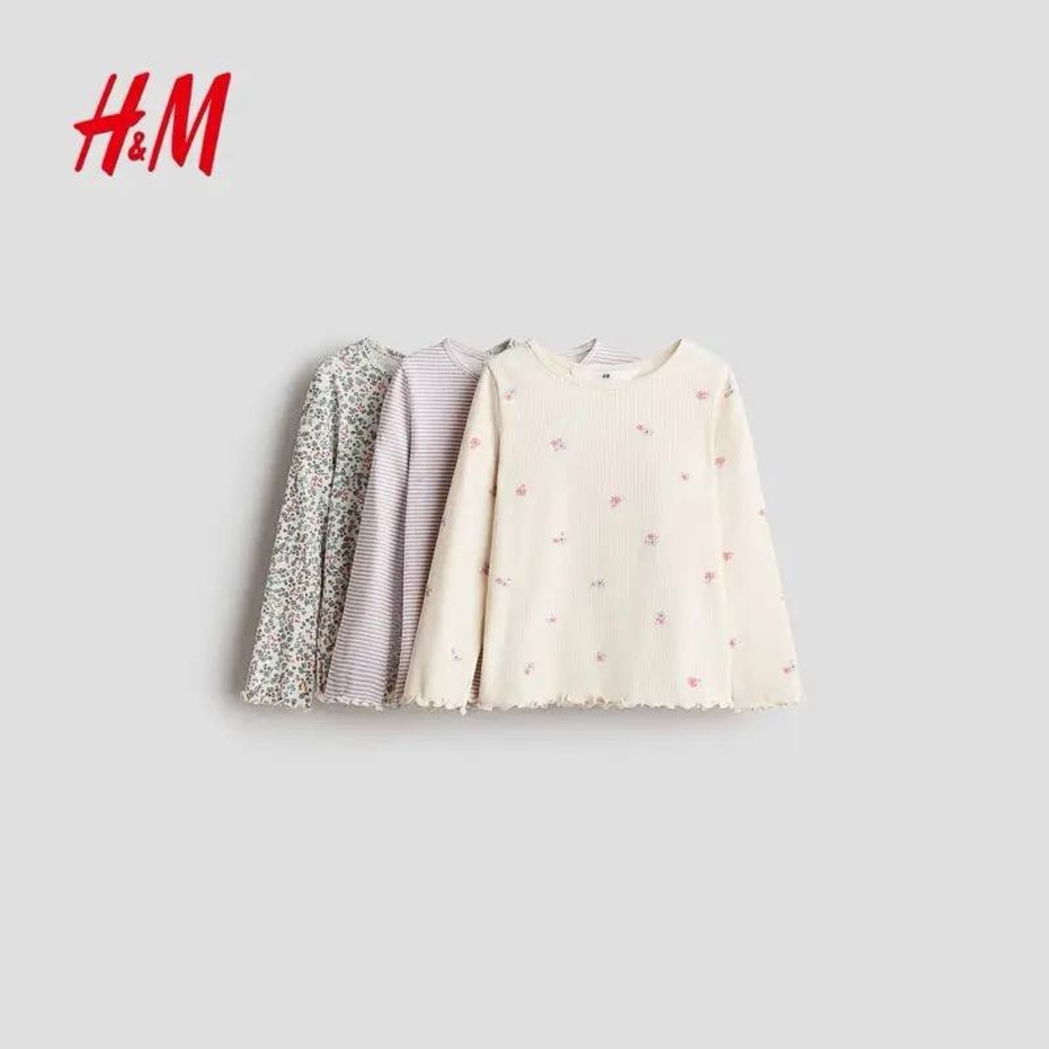 H&M Детский комплект из 3-х футболок с сердечками и полосками