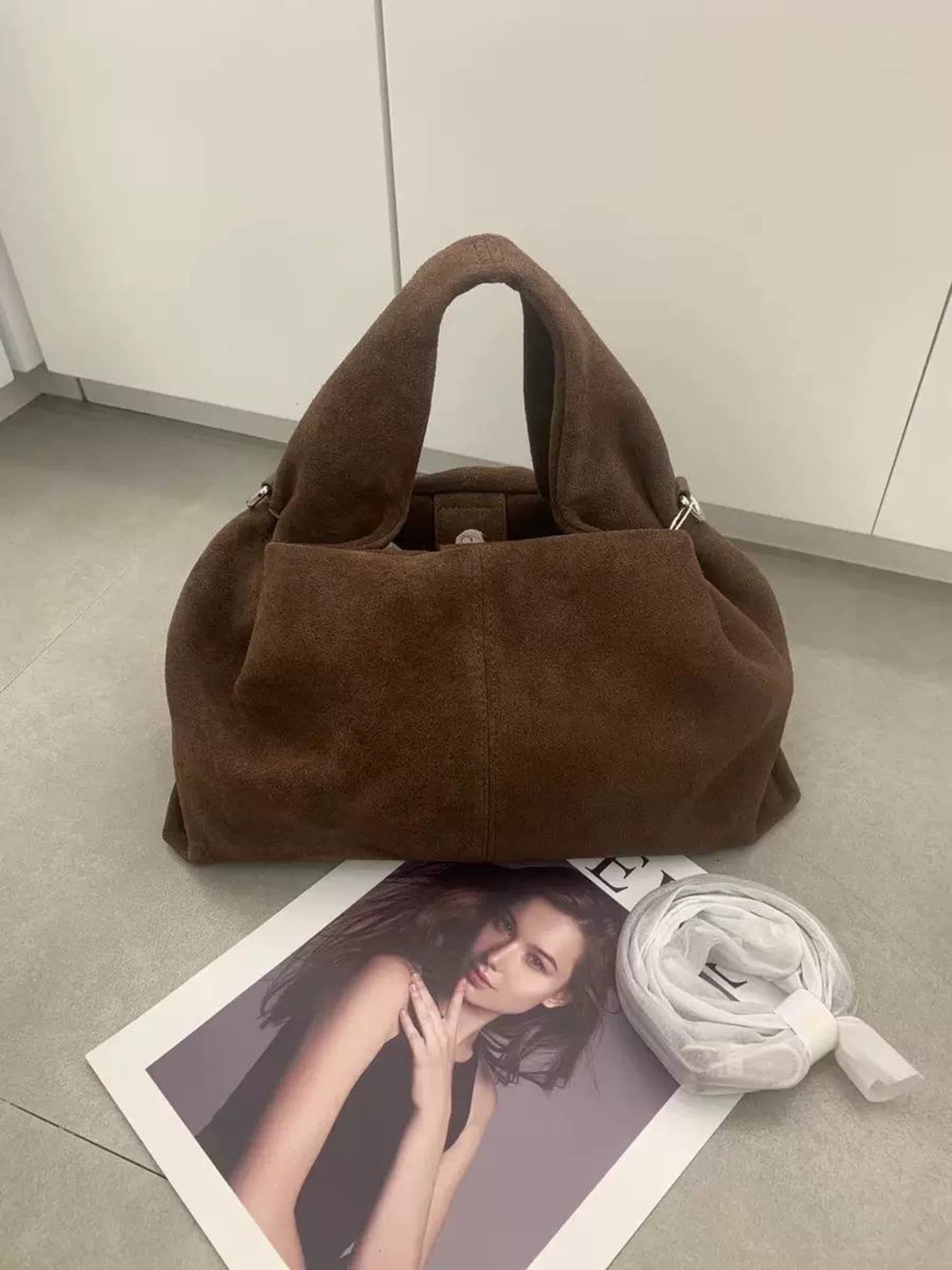 Женская сумка из натуральной кожи, матовая, 33x32x15 см