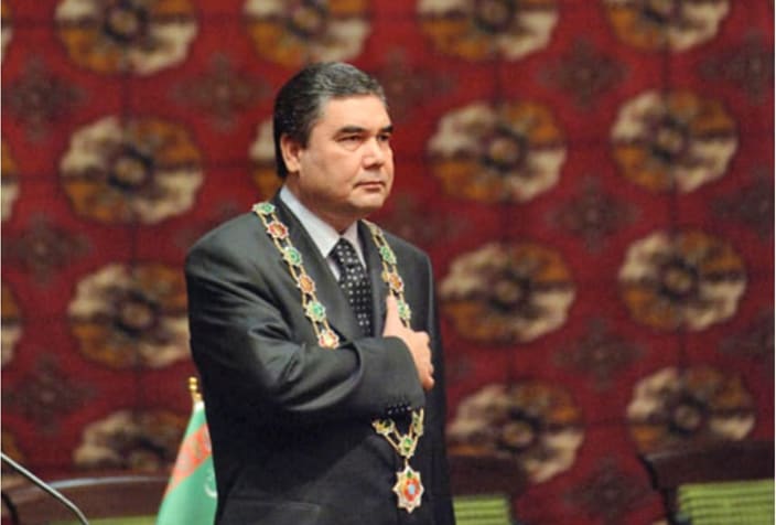 Gurbanguly Berdimuhammedow Türkmenistanyň täze prezidenti boldy.