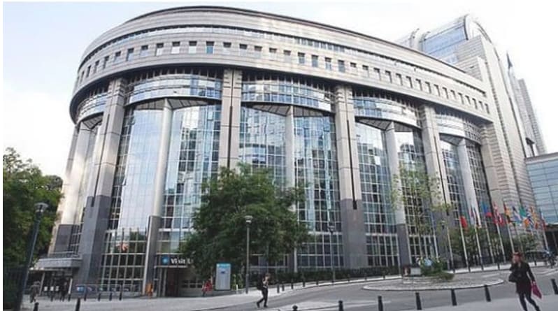  Ynsan hukuklaryny goraýjylar Ýewropa Parlamentini Türkmenistan bilen Hyzmatdaşlyk şertnamasyna gol çekmegi yza süýşürmäge çagyrdy.