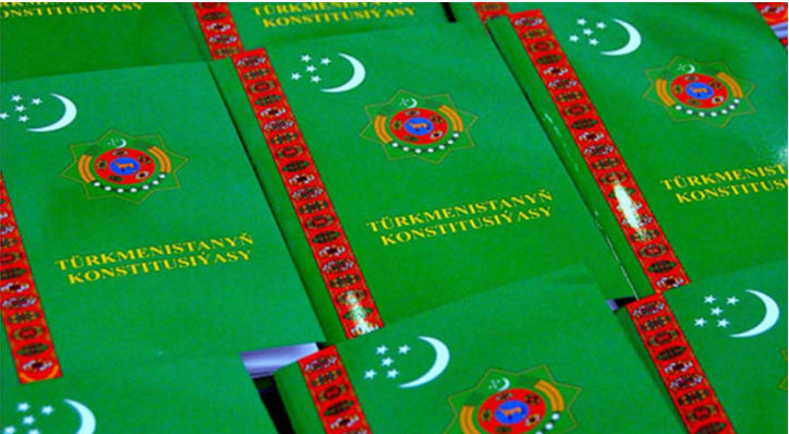 Türkmenistanyň konstitusiýasy: hakykatdan gaty uzak kanun.