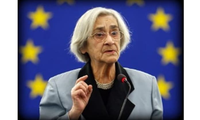 Türkmen žurnalistlerine kömek ediň!