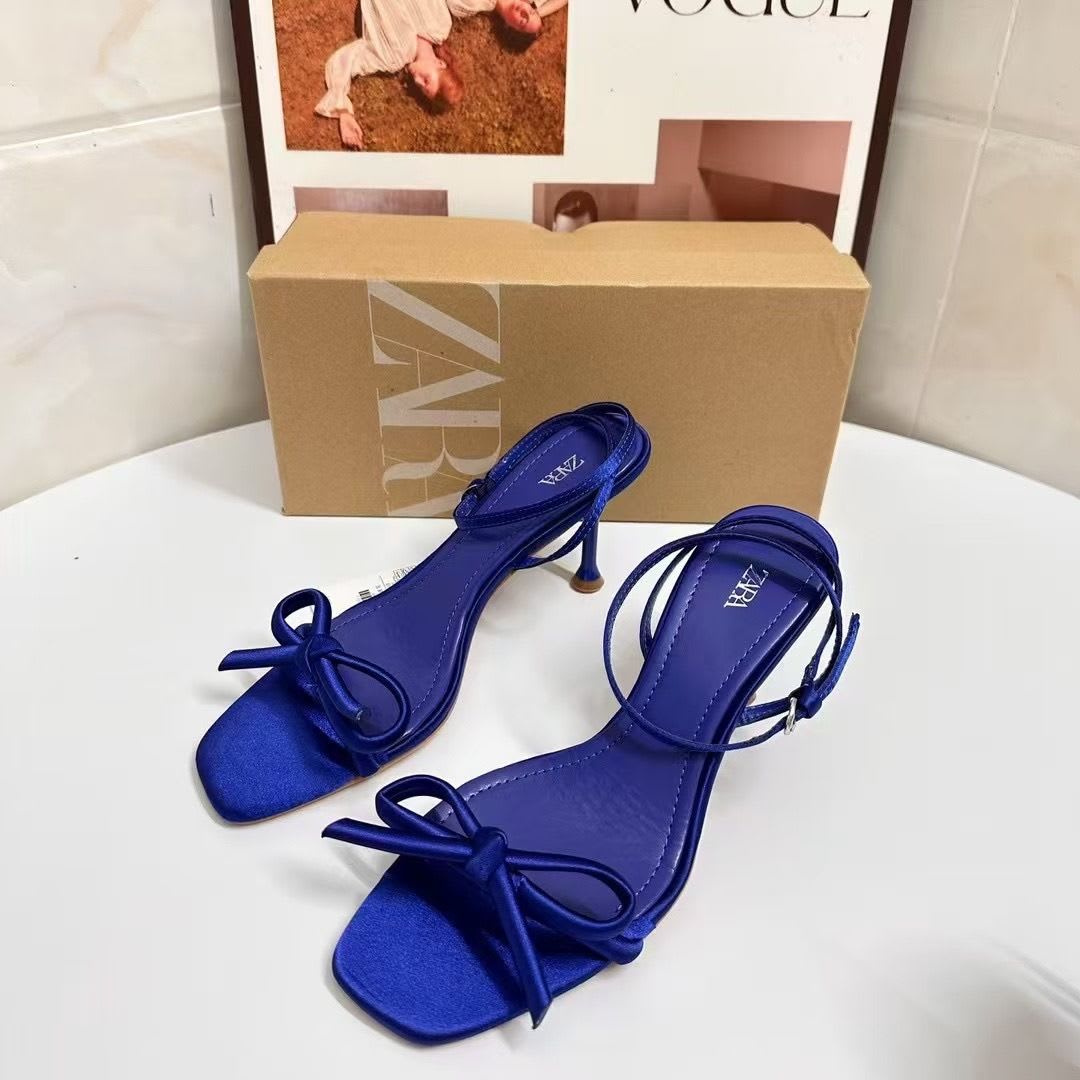 Bow charm strap heels ✨ 4