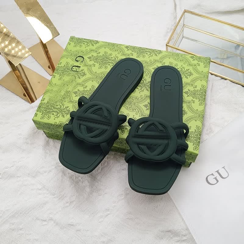 Gucci G Slide Collection 10