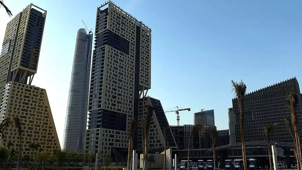 حي المال والاعمال في العاصمة الادارية الجديدة