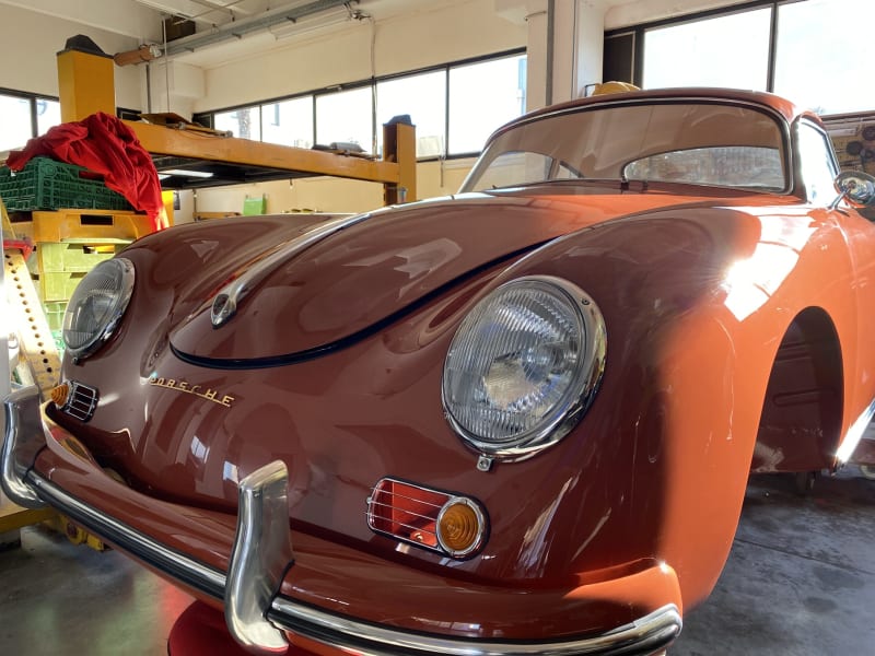 Automotive upholstery by epico.ch SA — classic interiors