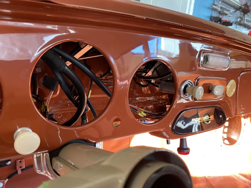 Automotive upholstery by epico.ch SA — classic interiors