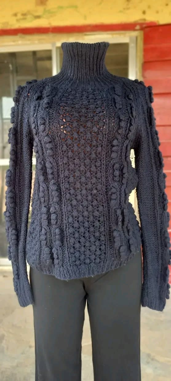 Elegant Ladies' Knit Sweater ✨ preview 2