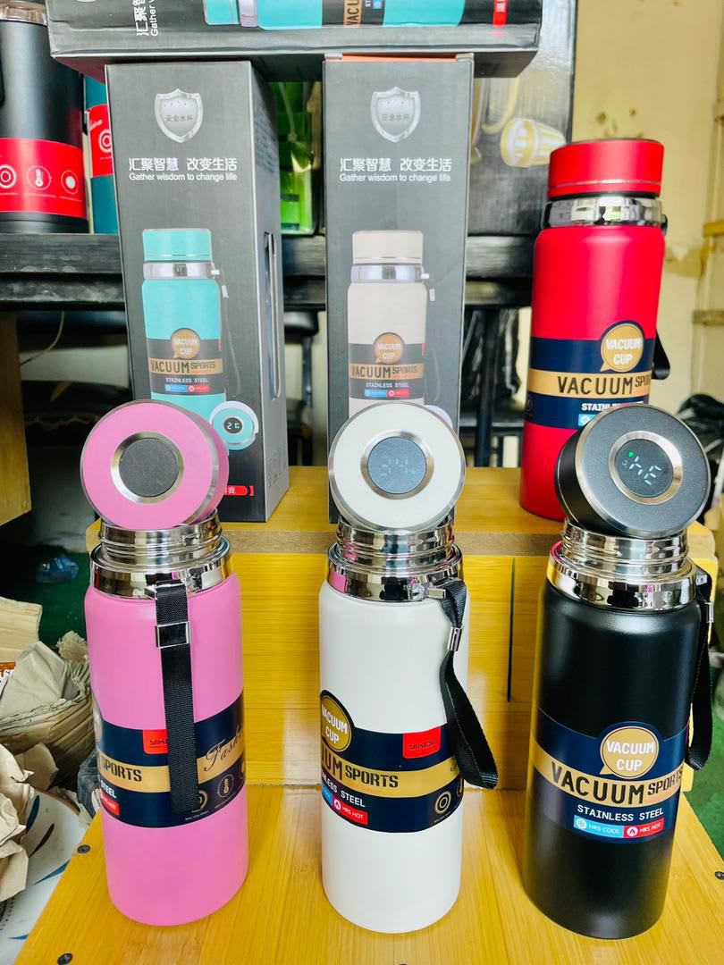 Vacuum flask 800ml preview 3