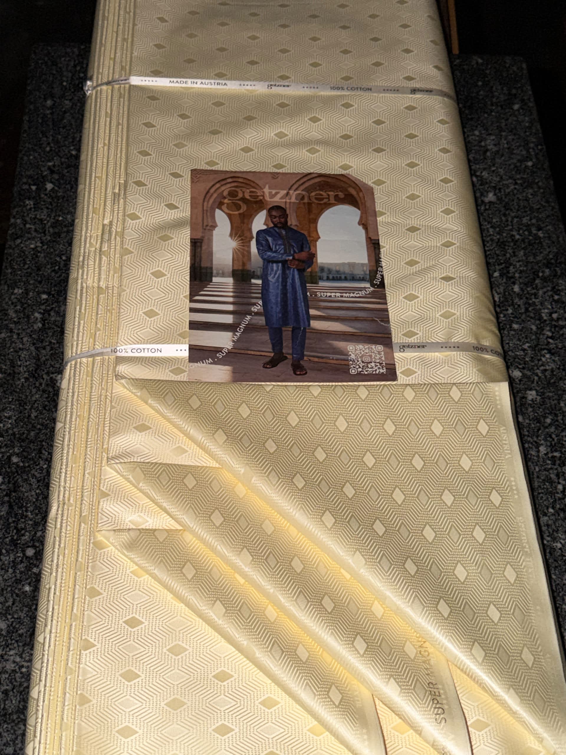 Original Getzner Super Magnum Bazin Riche Brocade (Made in Austria) - 1