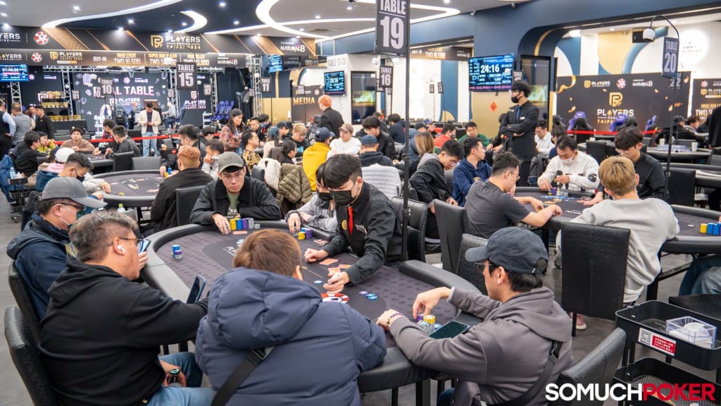 Players Series: Daniel Yang Wins Warm Up Mystery Bounty