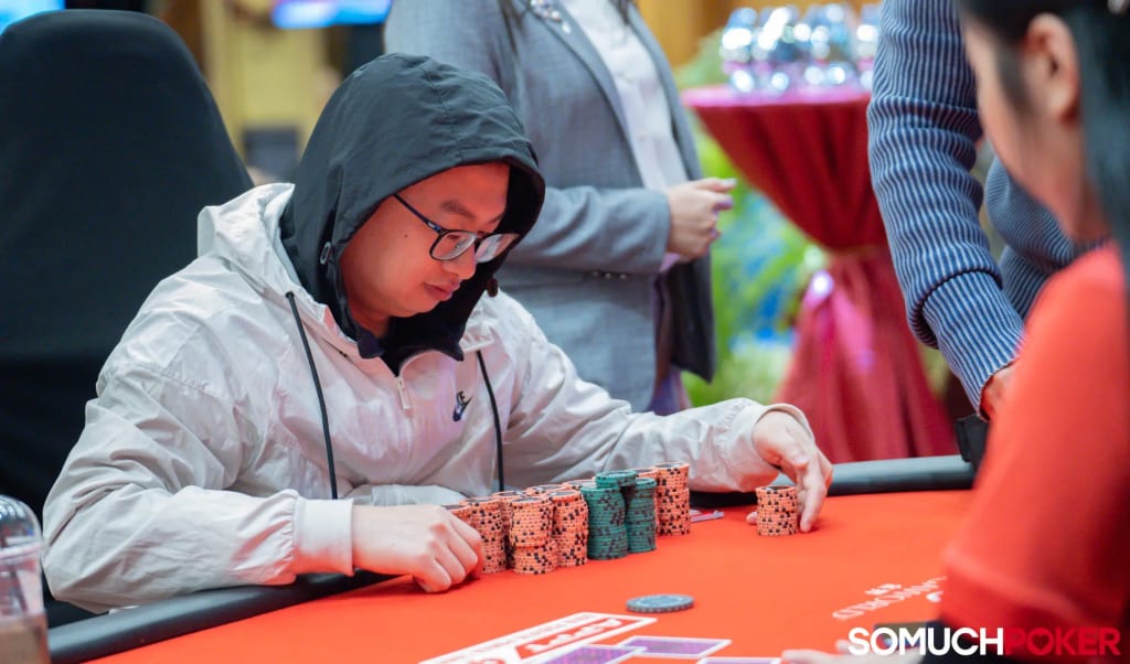 Xiaosheng Zheng dominating at nagaworld kickoff