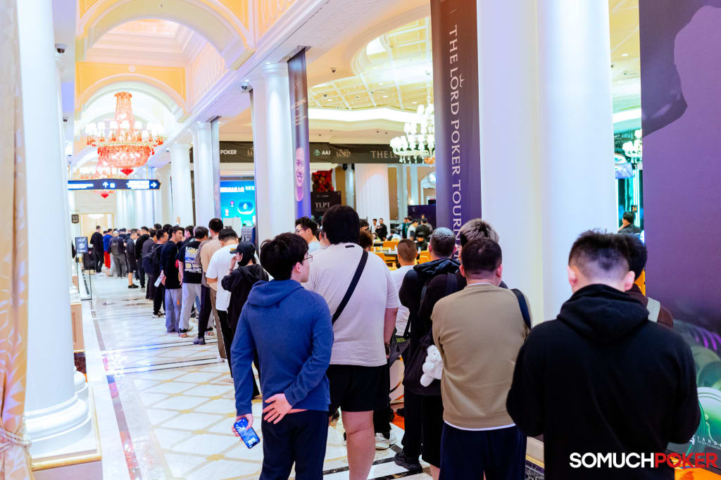 Long lines on opening day of TLPT Jeju 2025