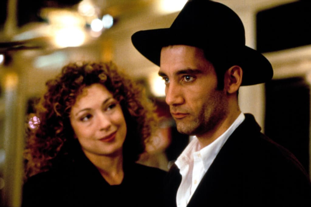 Top 10 Gambling Movies - Croupier
