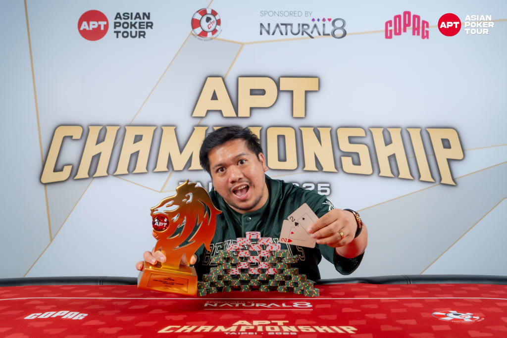 James Mendoza (photo courtesy of Asian Poker Tour) top ten Filipino poker players