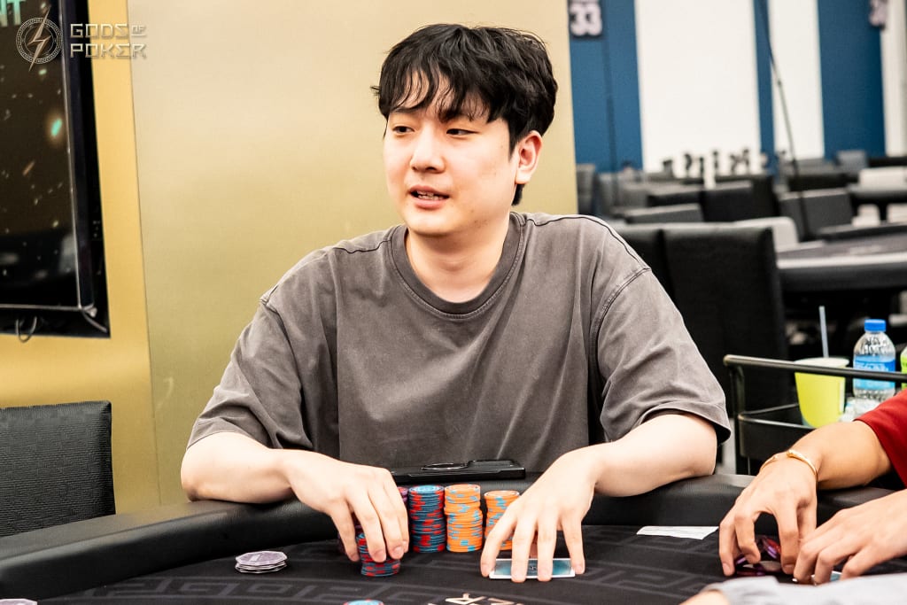 Daeyoung Park - Flight A Chip Leader