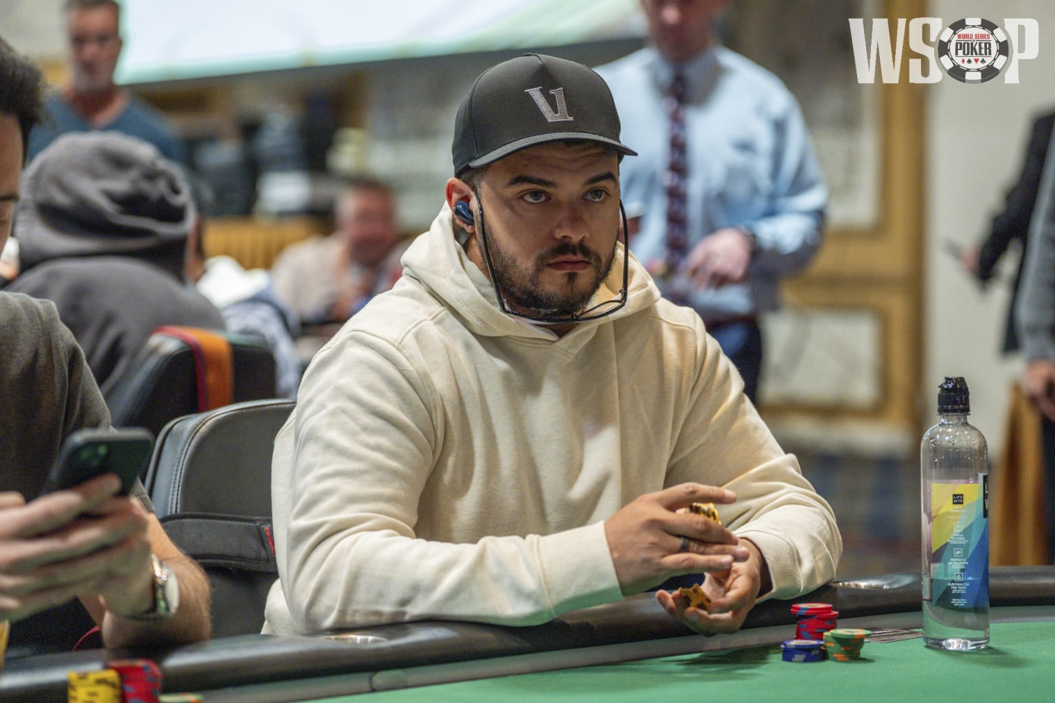 WSOP 2026 Ngày 14: Artur Martirosyan Đoạt Vòng Tay Thứ Tư, Giới High Roller Thống Lĩnh Đấu Trường Mixed Games 3 Brandon Wilson