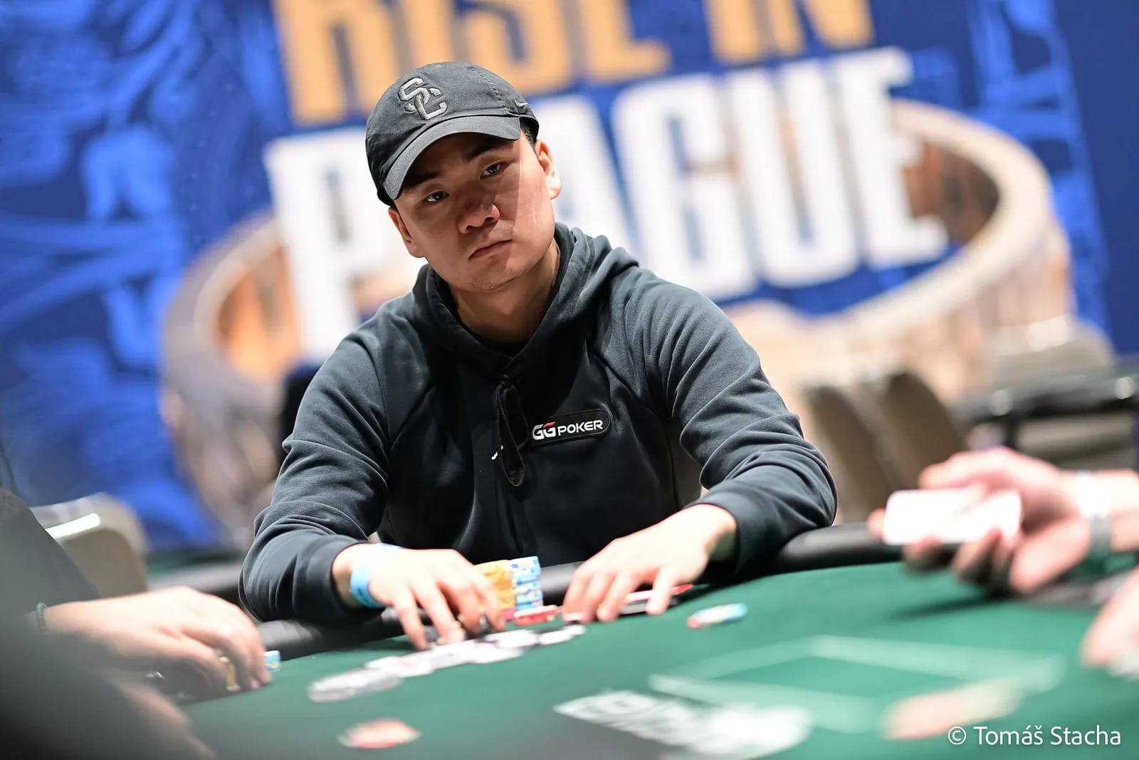 Hengtao Zhu at WSOPE Main Event