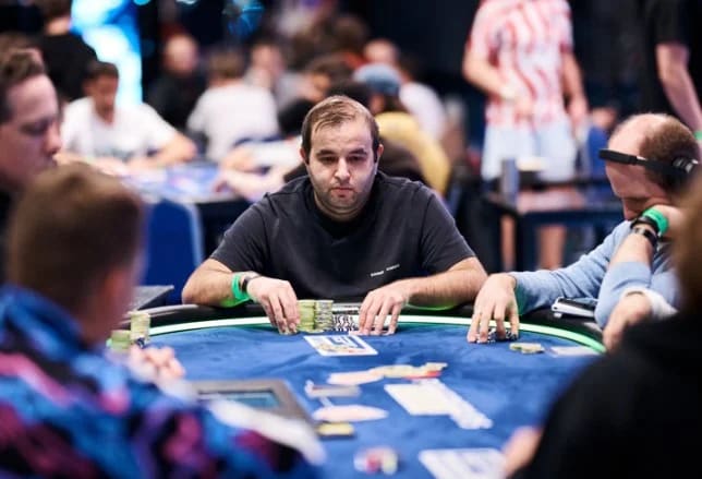 583-Kayhan-Mokri-Roshanfekr