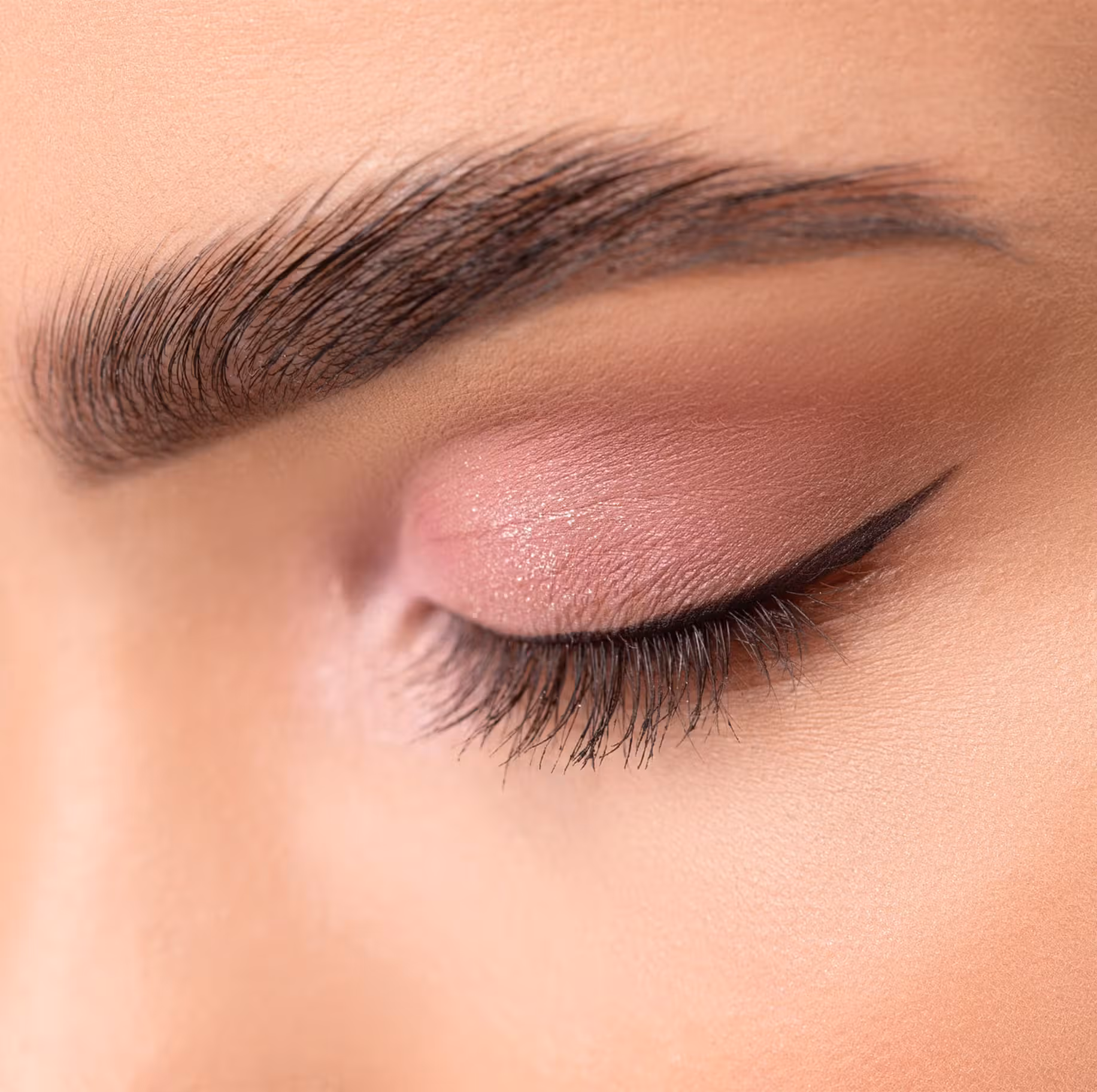 Woman's eyelid