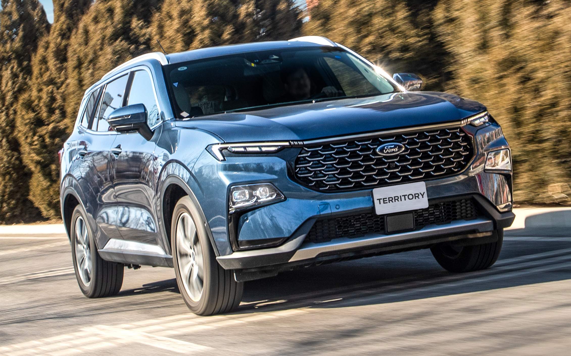 Ford Territory giá mềm đấu Honda CR-V: Ai thắng thế?