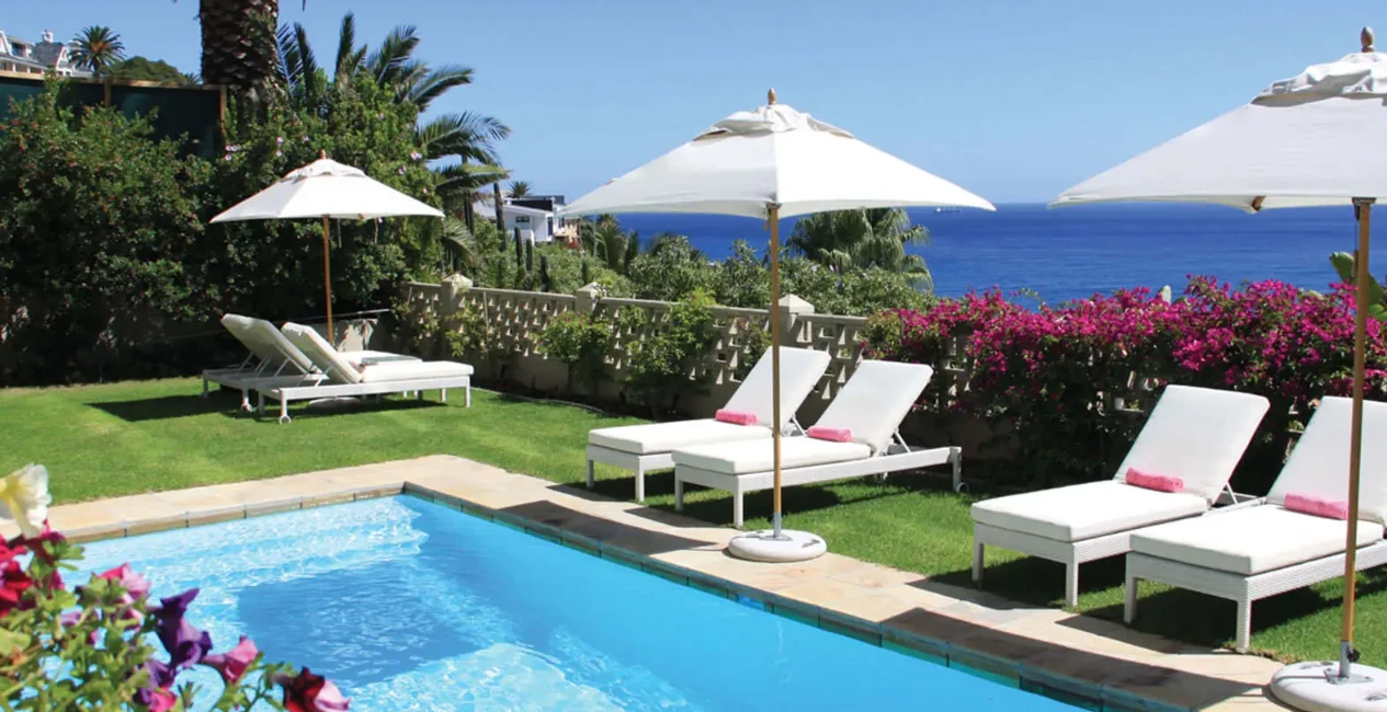 Clarendon Bantry Bay