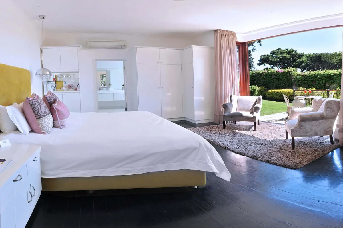 Fresnaye Family Room