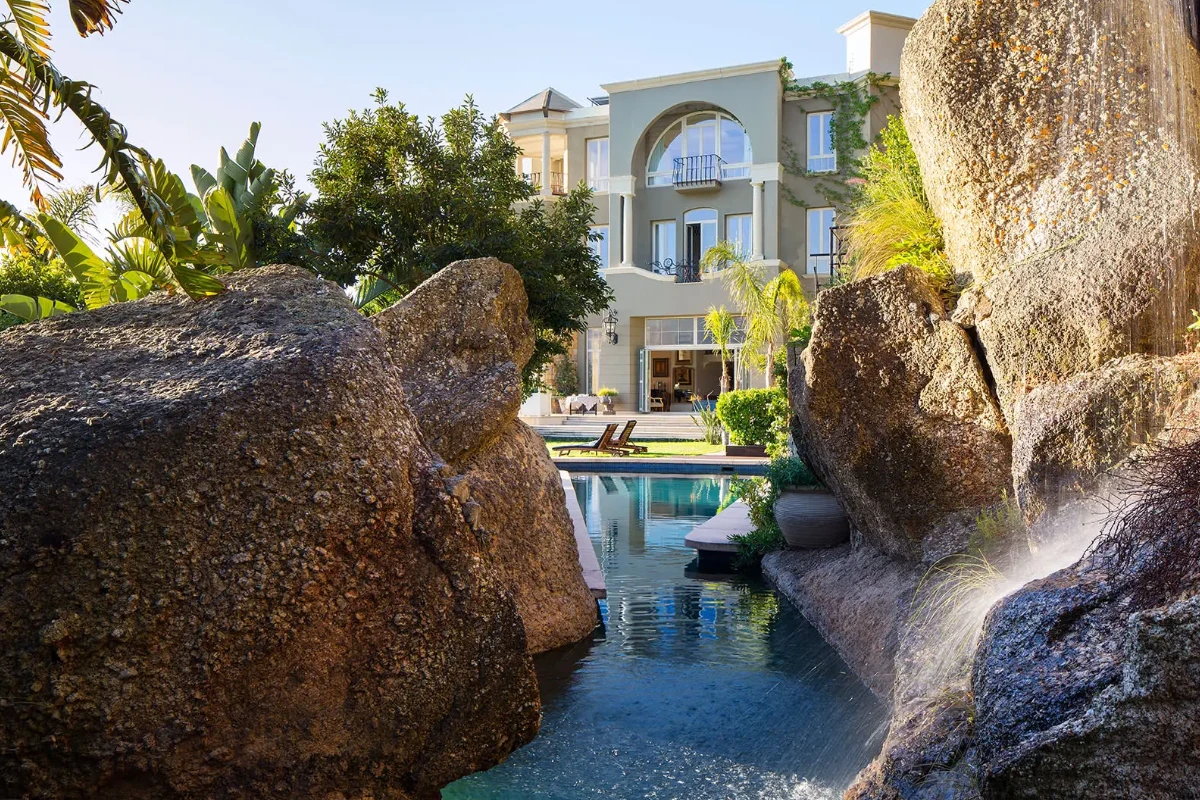 21 Nettleton Pool