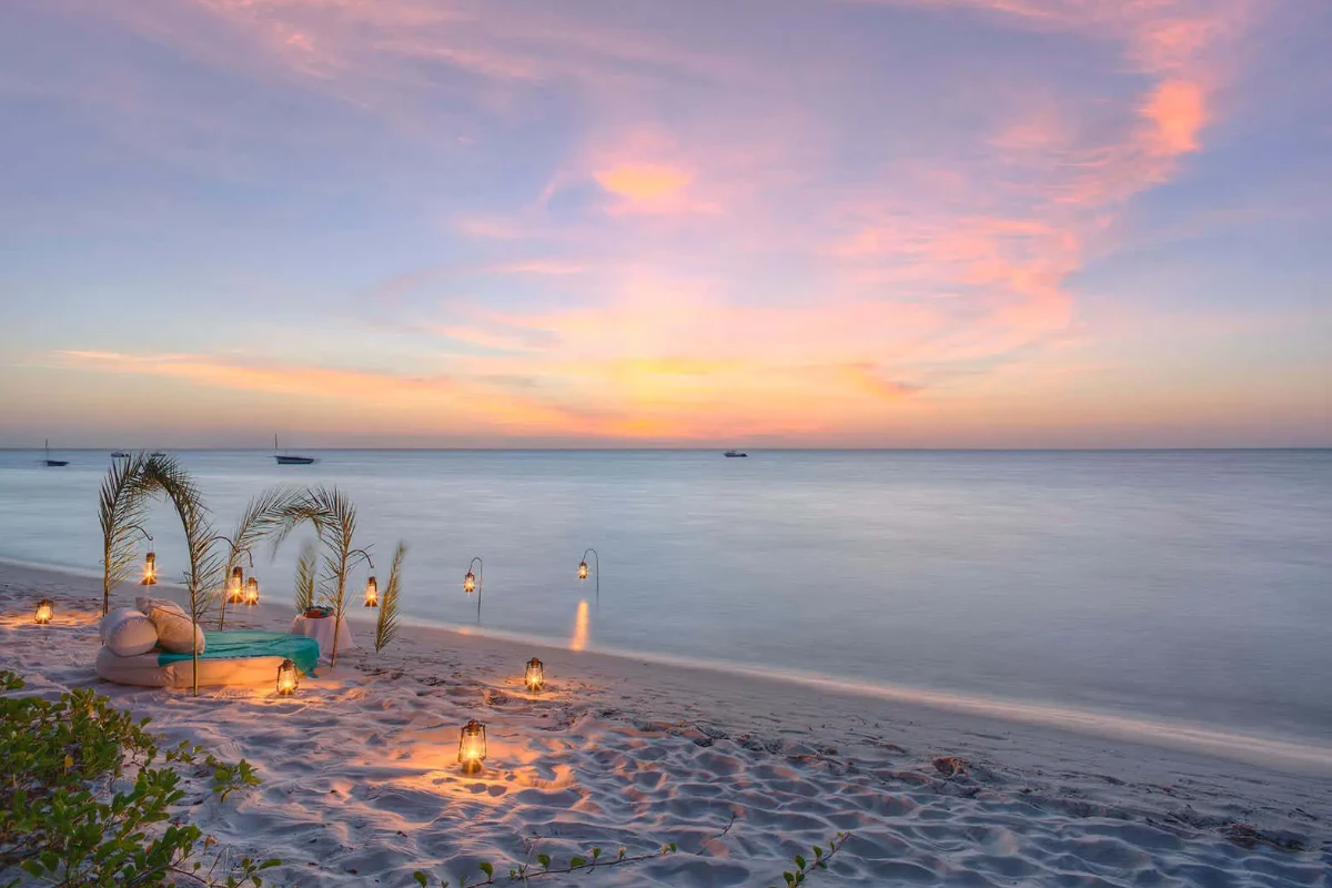 Azura Benguerra Sundowners