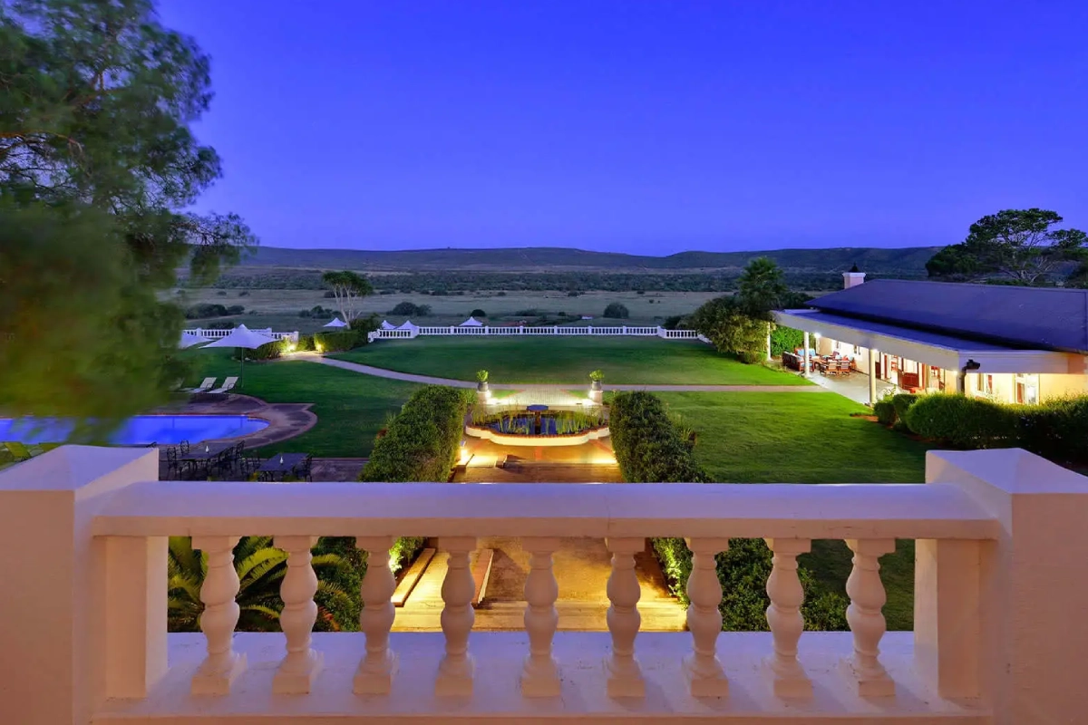 Long Lee Manor Room View