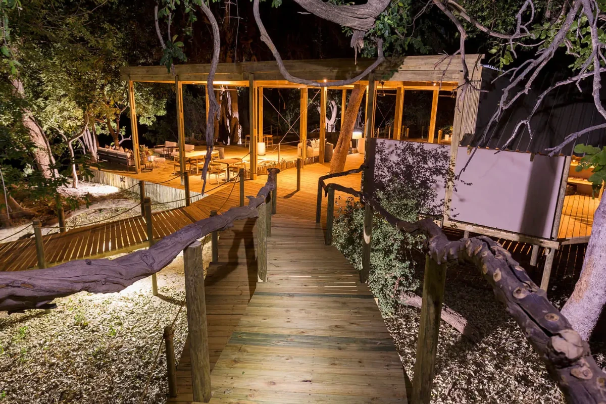 Victoria Falls Island Lodge Walkway