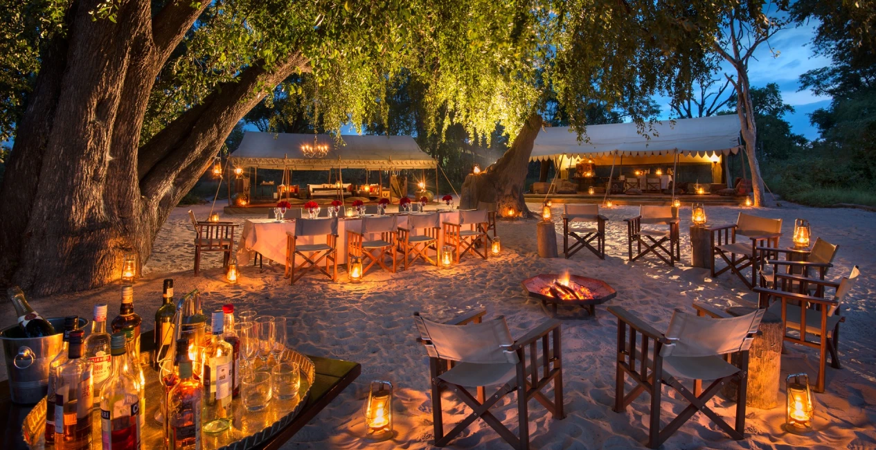 Selinda Explorers Camp