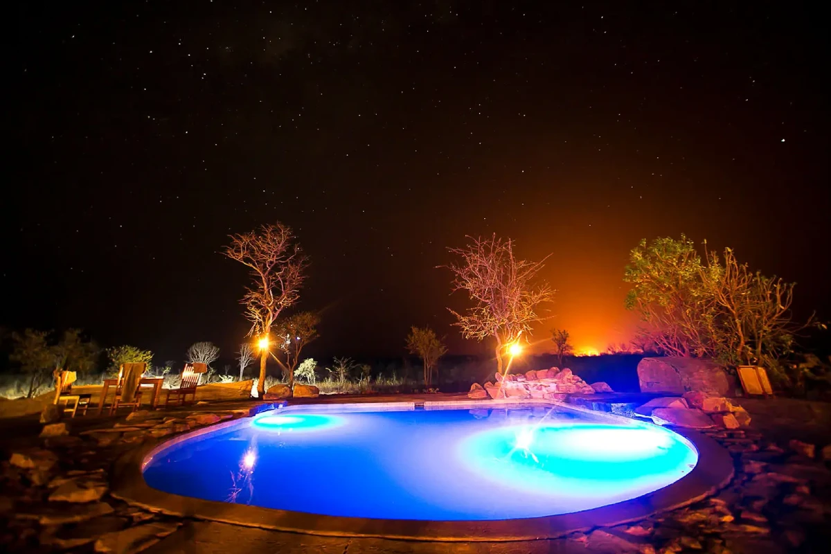 Wildtrack Safaris Eco Lodge Pool Sunset