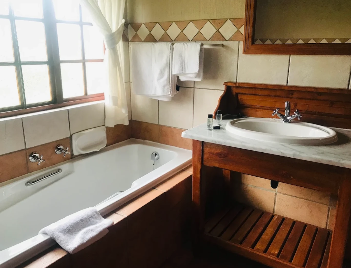 Champagne Sports Resort Bathroom