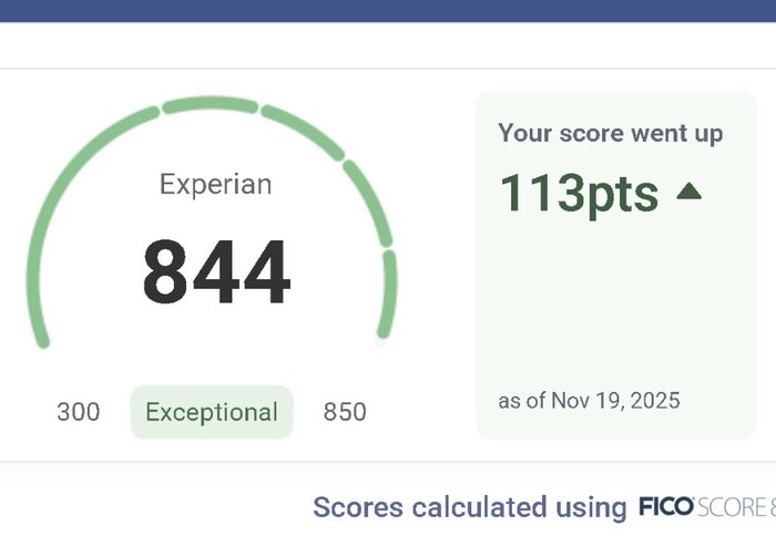 Captura de pantalla Experian mostrando puntaje 844, subió 113 puntos, categoría Exceptional
