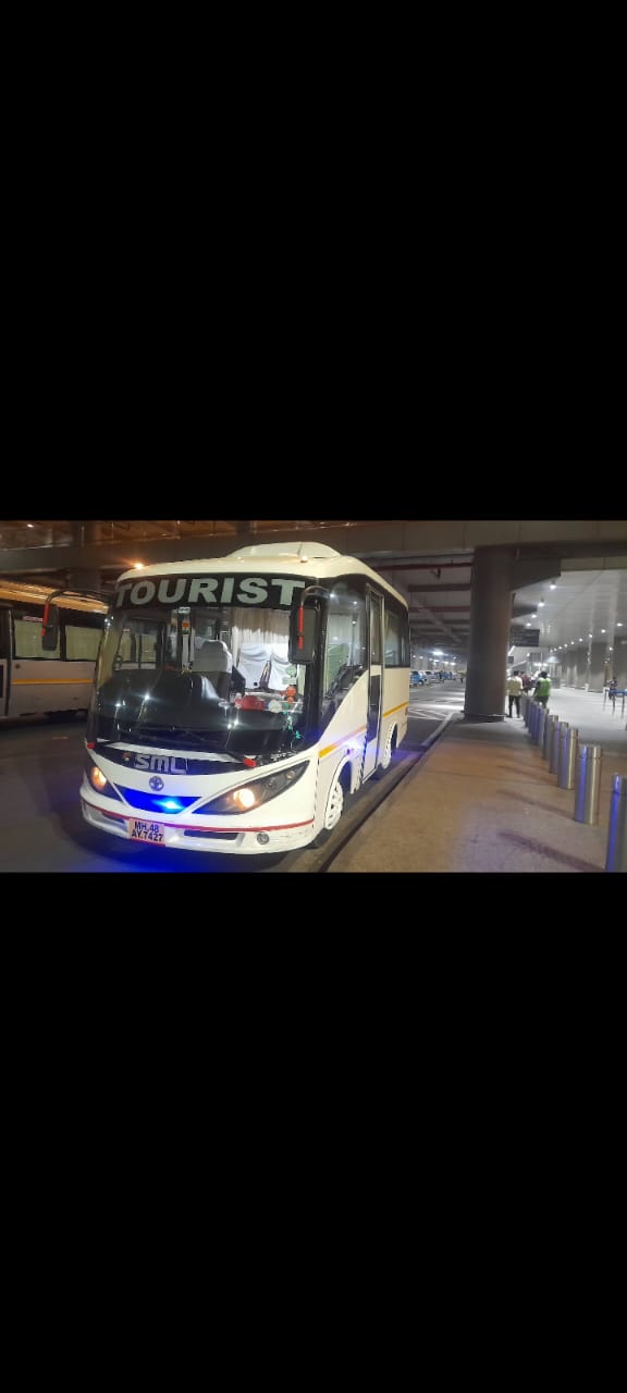 SML – 12 Seater