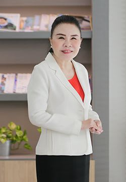 นางสงวนศรี สุทธิพงษ์ชัย