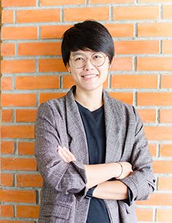รศ.ดร.ฐิติกาญจน์ อัศตรกุล