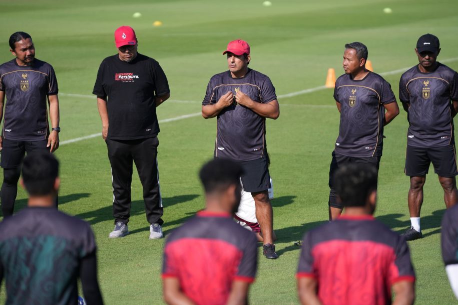 Voorbereiding op het nieuwe seizoen: Persipura plant oefenwedstrijden tijdens trainingskamp in Boyolali