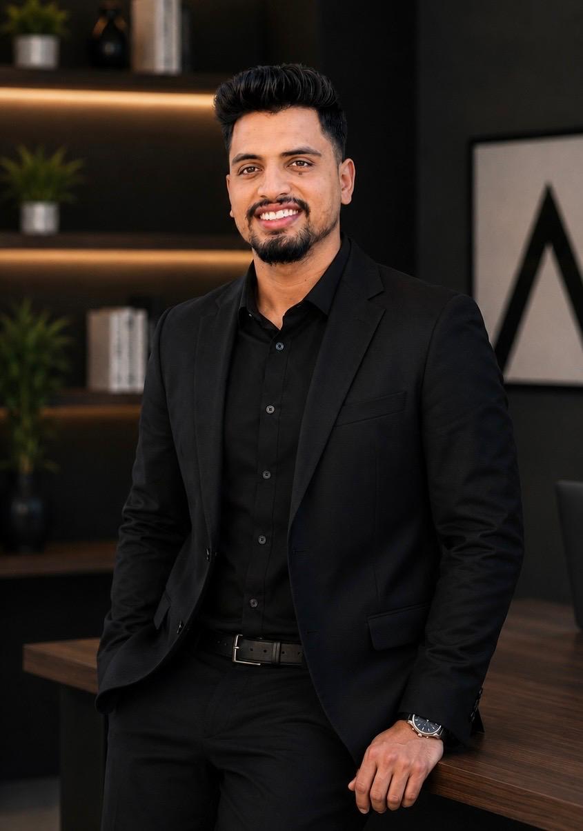 Sanju Khatwani — Co-Founder