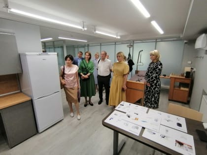 Мария Тарасова совместно с делегацией городского округа Щёлково посетила Филиал Государственного фонда поддержки участников СВО «Защитники Отечества» по Московской области.