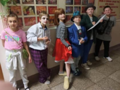 В Лобне в детском досуговом клубе «Улетные каникулы» провели «Арт-смену»