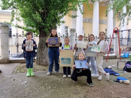 Ученики Детской школы искусств поселения Воскресенское побывали на пленэре