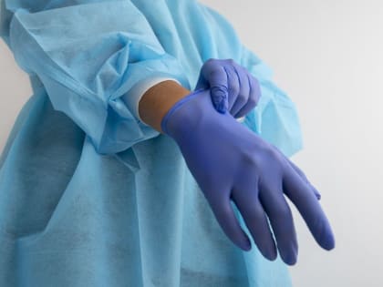 Видновские врачи спасли мужчину с проткнутой насквозь кишкой