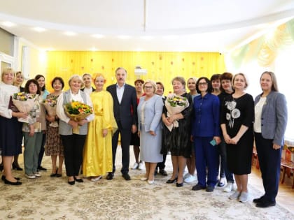 Владимир Ружицкий поздравил работников детского сада Люберец с профессиональным праздником
