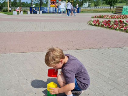 В городском парке п. Шаховская  провели день дорожной безопасности