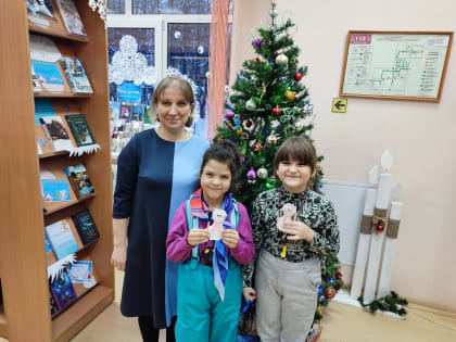 В Тучковской библиотеке мастерили снеговиков в технике оригами