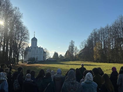 Студенты Российской академии живописи представили свои работы на выставке