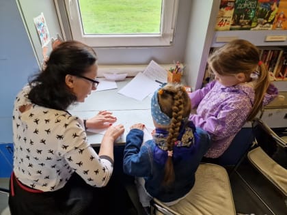 Первомай в нашей стране всегда отмечается как яркий весенний праздник